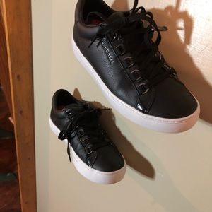 Black skechers street Los Angeles